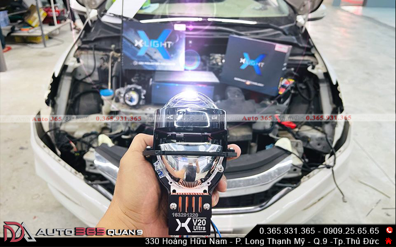 Lắp đặt bi led X-Light V20 Ultra tại Auto 365 Quận 9 1