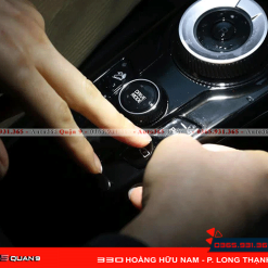 Dán PPF bệ cần số xe Kia Carnival