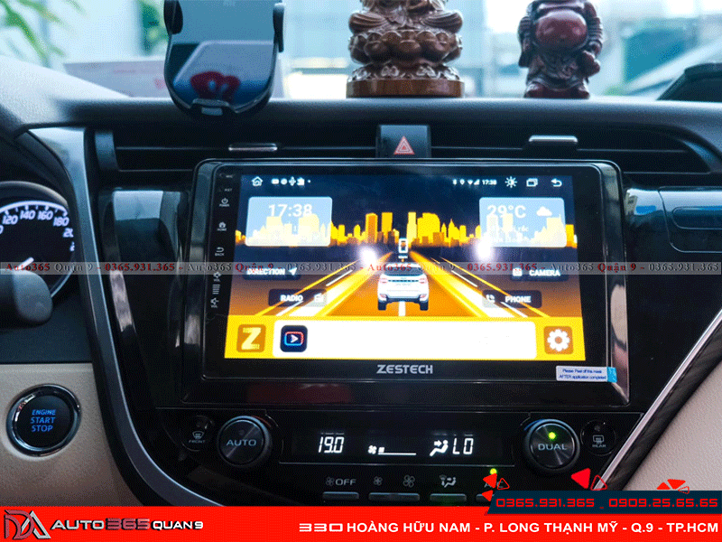 Màn hình Zestech Z800 Pro Plus cho Toyota Camry giao diện đẹp mắt