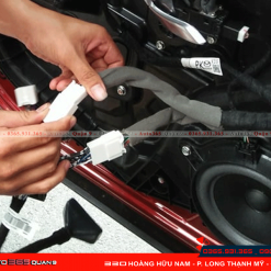 Bộ lên xuống kính tự động cho Toyota Cross lắp đặt zin cắm giắc