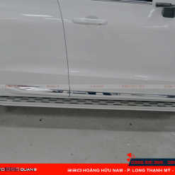 Bệ bước chân xe Volvo XC60 thiết kế đẹp mắt