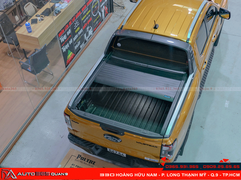 Nắp thùng cuộn điện xe Ford Ranger