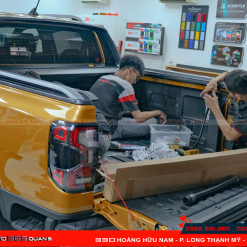 Lắp nắp thùng cuộn điện xe Ranger