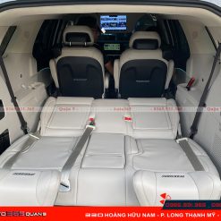 Độ băng ghế hàng 3 cho Kia Carnival giúp ngả ghế dễ dàng