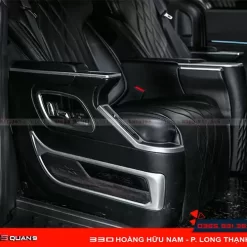 Độ ghế Limousine Kia Carnival Cast 12