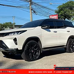 Độ mâm xe Toyota Fortuner 4