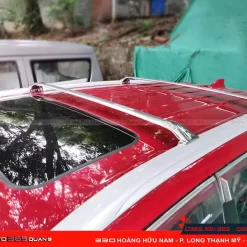 Giá nóc Santafe giúp tăng không gian chứa đồ cho xe