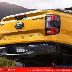Khóa bửng xe Ranger tích hợp vào chìa khóa zin