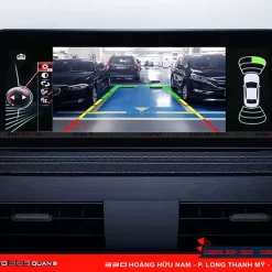 Màn hình Android Teyes cho xe sang tích hợp hệ thống camera zin của xe