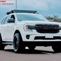 Baga nóc xe Ford Everest 2