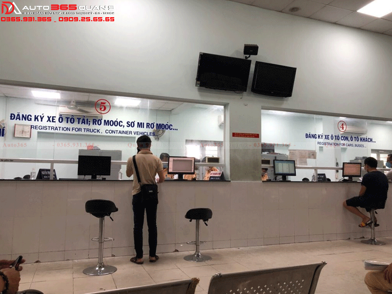 Điểm đăng ký bấm biển số xe ô tô tại TP HCM 4