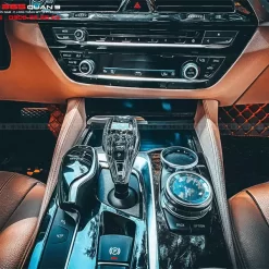 Cần số pha lê BMW 520i G30 7