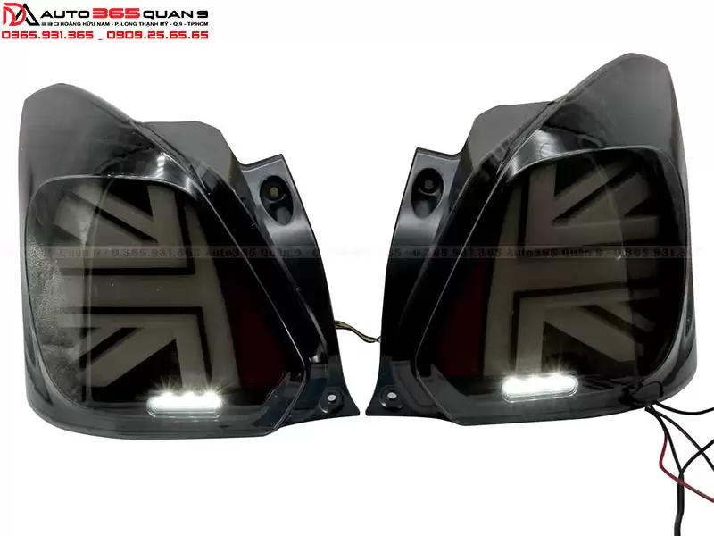 Cụm đèn hậu Suzuki Swift 5
