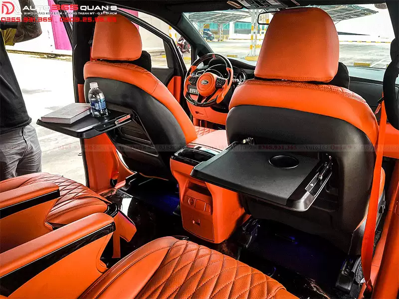 Độ Limousine cho Carnival 5
