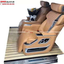 Độ Limousine cho Ford Tourneo 1