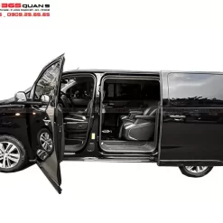 Độ Limousine cho Peugeot Traveller 1