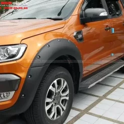 Ốp cua lốp ô tô 2