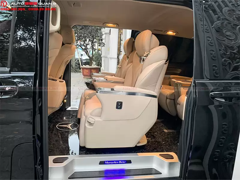 Độ Limousine cho Mercedes V250 10