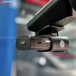 Camera hành trình Utour C2L 8