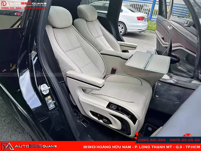 Độ ghế Limousine cho Kia Sorento 13