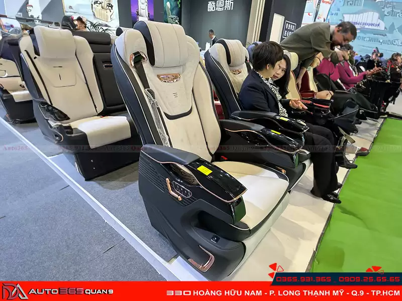 Mẫu ghế Limousine Cast 5 VIP 14