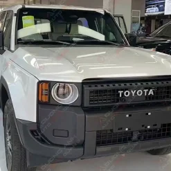 Toyota Land Cruiser LC250 nâng cấp ghế chủ tịch 2